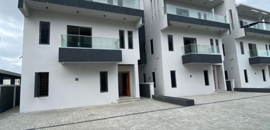 Luxury 4bedrooms Terrace with Bq