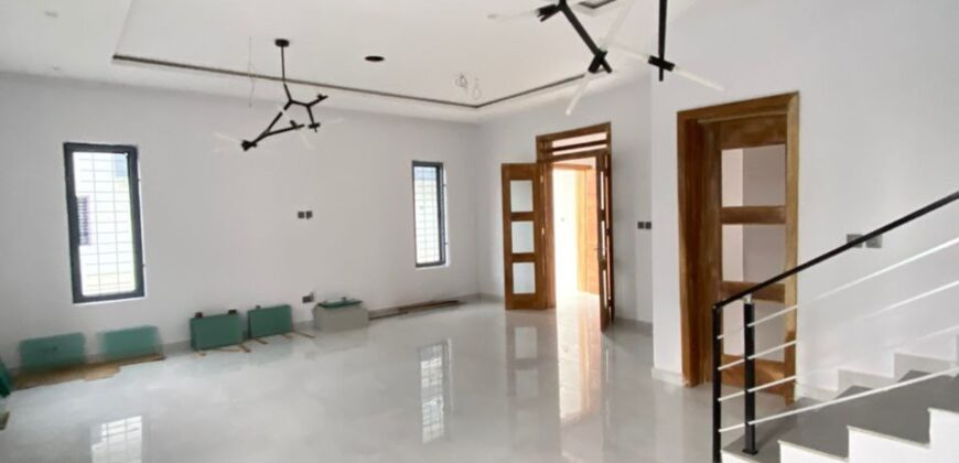 Luxury 4bedrooms Terrace with Bq