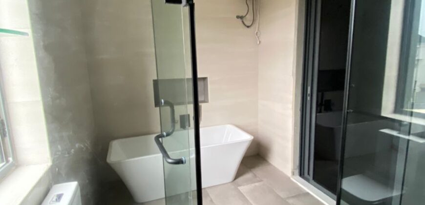 Luxury 4bedrooms Terrace with Bq