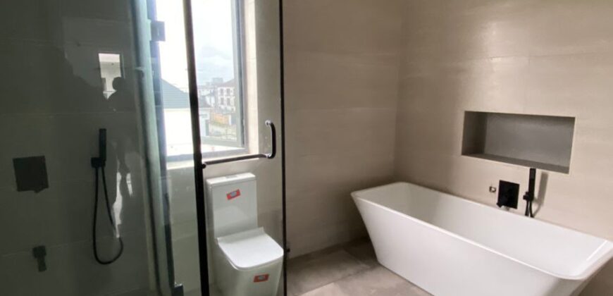 Luxury 4bedrooms Terrace with Bq