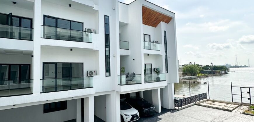 4 Bedrooms terrace duplex with BQ