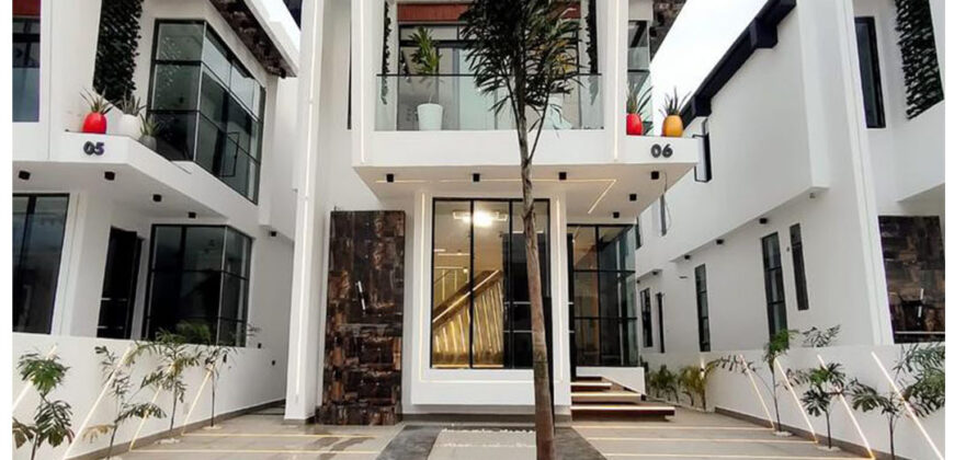 320m chevron lekki luxurious spacious duplex