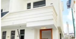 AMAZINGLY BUILT 5 BEDROOM FULLY DETACHED DUPLEX FOR RENT